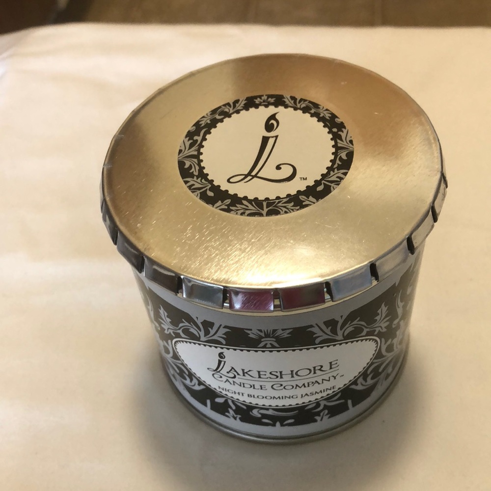 COPY - “LakeShore” Candle. Brand New, never used.